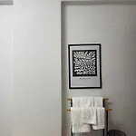 Harmony Downtown House *
