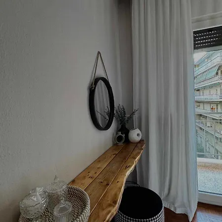 Harmony Downtown House קאבאלה